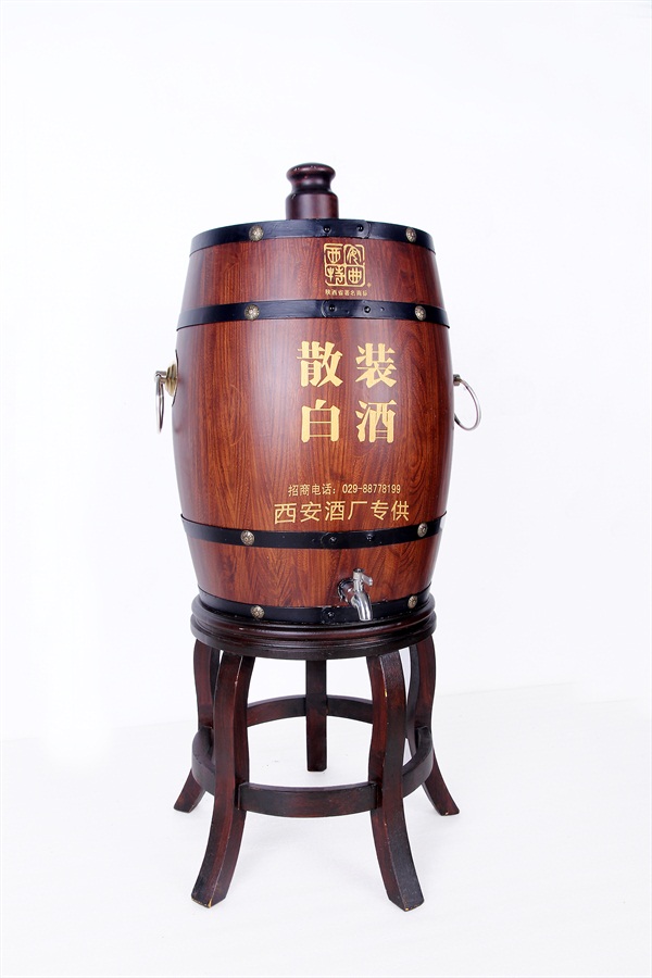 不銹鋼內(nèi)膽實(shí)木酒桶